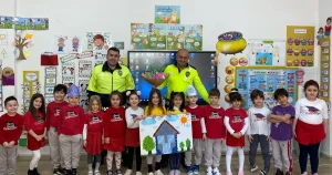 bursa-gemlikte-miniklere-trafik-bilinci-asilandi-KaF5XP4S.webp