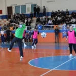 bursa-inegolde-engeller-sahada-asildi-izigbAtL.webp