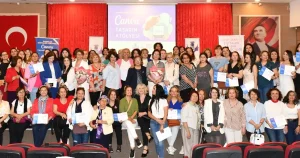 izmir-cigli-kadinlar-dijitalde-basariyla-ilerliyor-J5HRw8w3.webp