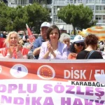 izmir-karabaglarda-kadina-siddete-isyan-vt3Vy63M.webp