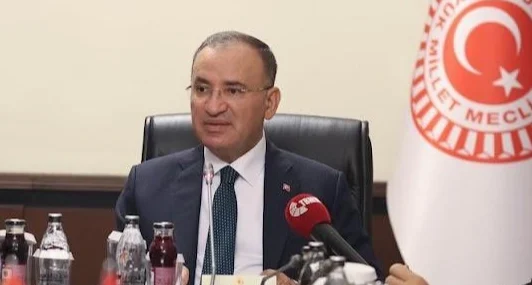 AK Parti’den TBMM’de yeni görev dağılımı… Bozdağ yeniden başkanvekili