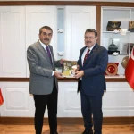 Bakan Yusuf Tekin’den Trabzon’a ziyaret